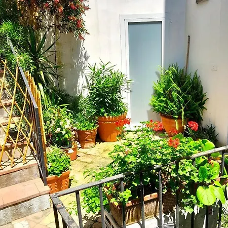 Casa Marina 住宿加早餐酒店